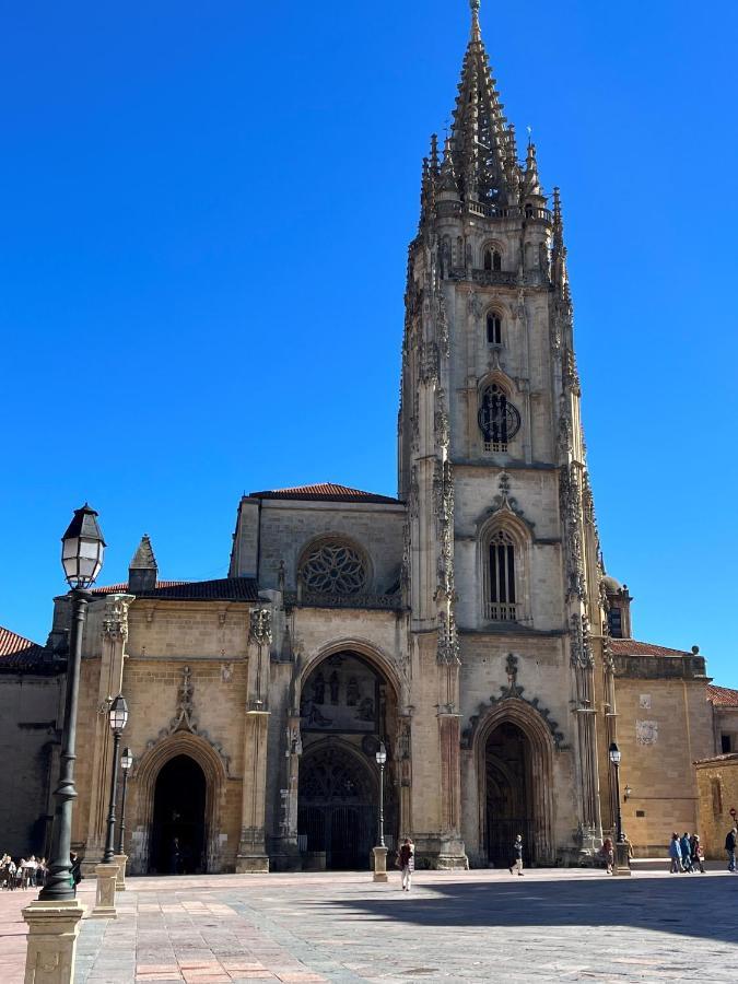 Apartamento Wamba - La Catedral Apartment Oviedo Exterior photo